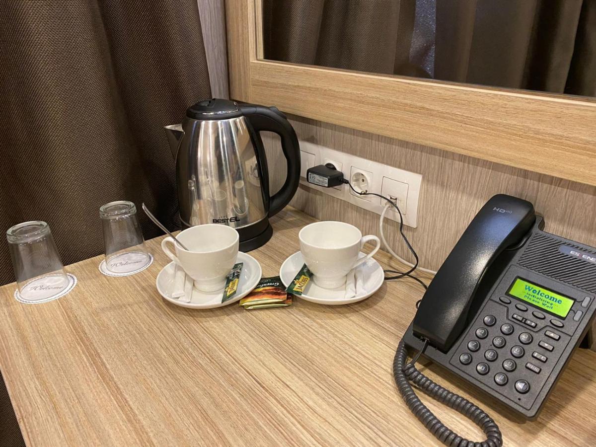 Tbt Hotel Tbilisi Bagian luar foto